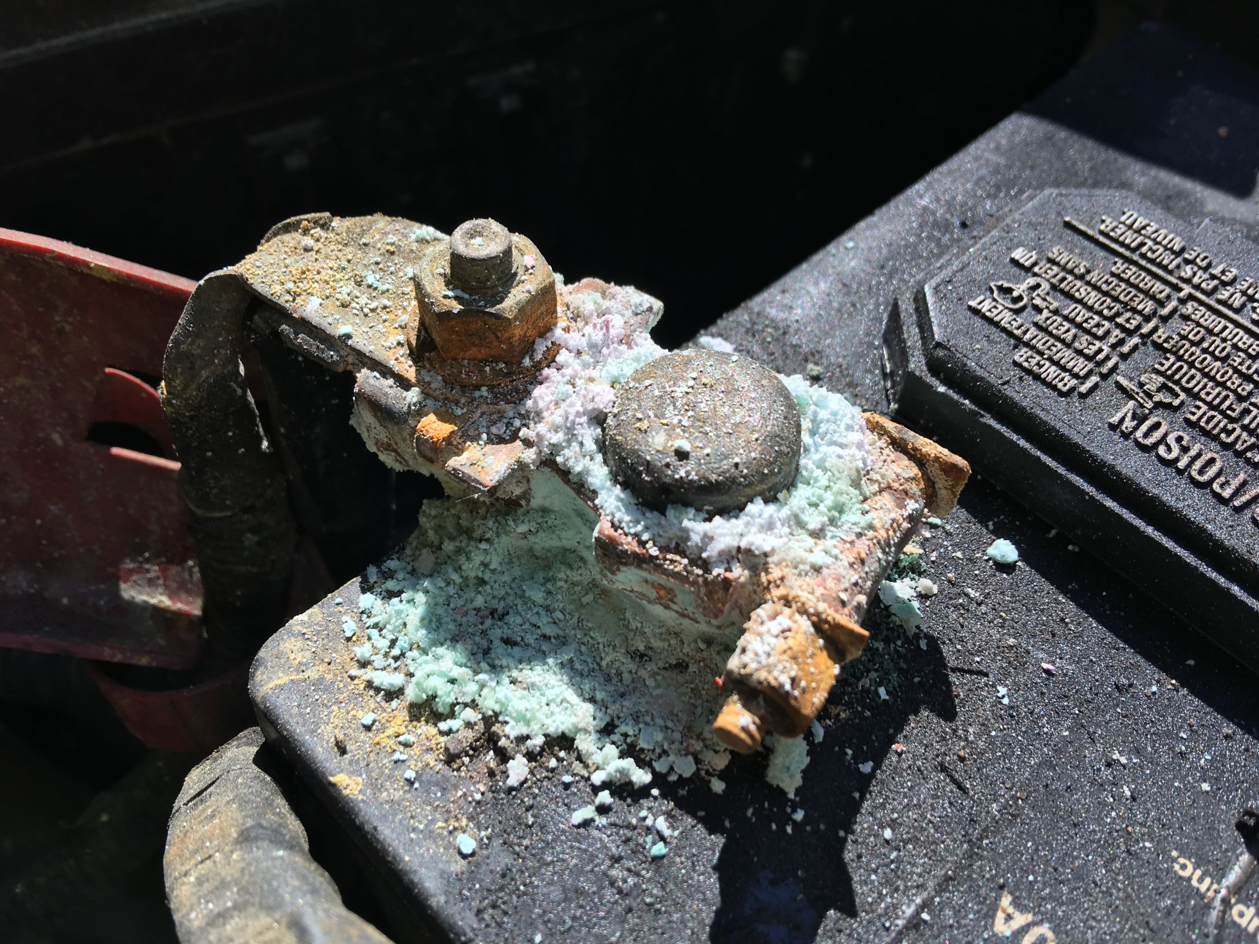 car battery terminals corrosion